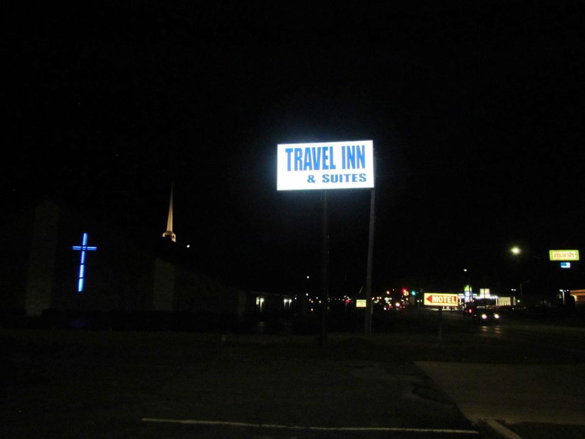 Travel Inn & Suites Frankfort Bagian luar foto